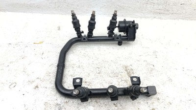 Olds Eighty Eight Complete Fuel Rail With Injectors Set Loaded Oem 3.8L 25531465