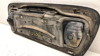 98-00 Lincoln Navigator License Plate Trim Surround Panel Tail Trunk Finish