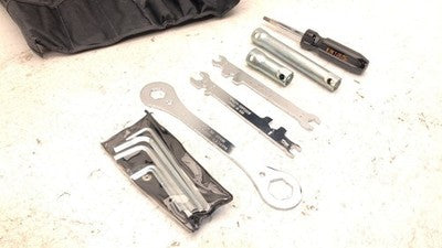 2000 Harley Davidson Roadside Tool Kit Set Oem