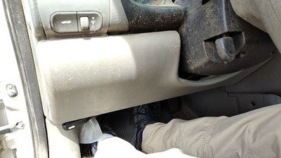 2002 Saturn L100 Lower Dash Under Column Knee Bolster Trim Panel Oem Gray 96B