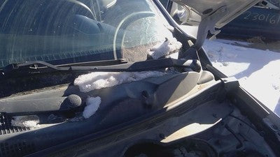 2011-16 Kia Sportage Driver Left Windshield Wiper Arm Oem Blade Lever 983103W000
