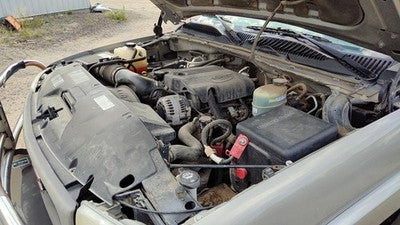 2001-2003 Sierra 2500 Hd Timing Cover Oem 8.1L 12566113