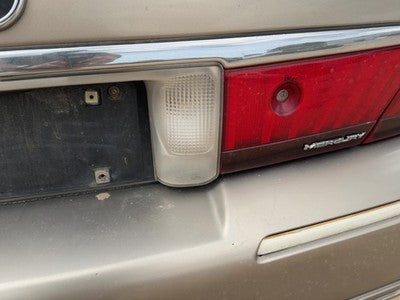 1998-2002 Mercury Grand Marquis Center Middle Inner Tail Light Brake Lamp Oem