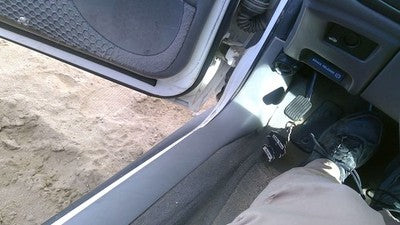 1998 Ford Taurus Driver Left Lower Kick Trim Panel Oem Gray