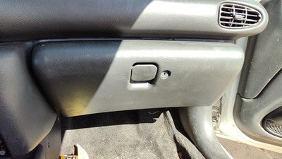 02 Pontiac Sunfire Glove Box Assembly Complete Door With Latch Oem Graphite 12G