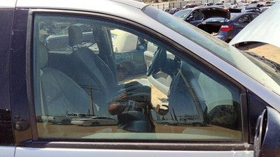 2004-2007 Chrysler Town & Country Passenger Right Front Side Window Door Glass
