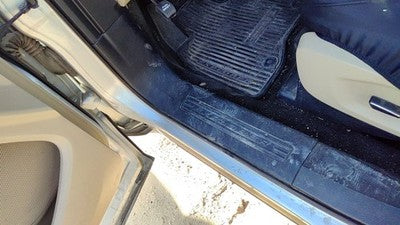 2016 Ford Explorer Driver Left Lower Kick Trim Panel Oem