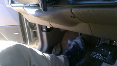 94-95 Jeep Grand Cherokee Lower Dash Under Column Knee Bolster Trim Panel Brown