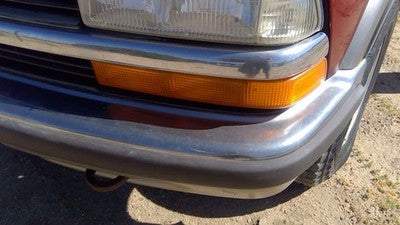 1998-2005 Chevy S10 Blazer Driver Left Front Turn Signal Light Lamp Oem 15098268