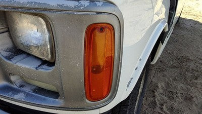 96-02 Savana Van 2500 Driver Left Front Turn Signal Light Lamp Fender Mounted