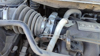 2003-2006 Chrysler Town & Country Throttle Body Valve Oem With Sensors 3.3L