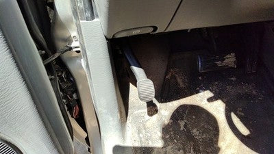 05 Chrysler Town & Country Parking Brake Pedal Assembly Complete Emergency Unit