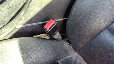 2004-2010 Bmw X3 Driver Left Front Seat Belt Buckle Receiver Oem Gray