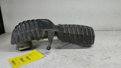 2002 Saturn Vue Intake Tube Resonator Rubber Pipe Tube Elbow Hose