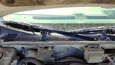 1997-2005 Park Ave Ultra Passenger Right Windshield Wiper Arm Oem Blade Lever