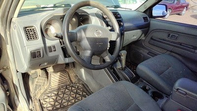 00-04 Xterra Driver Left Front Spindle Steering Knuckle With Wheel Hub 4X4