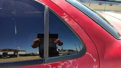 1995-2005 Chevy Cavalier Driver Left Rear Vent Window Back Door Glass With Frame