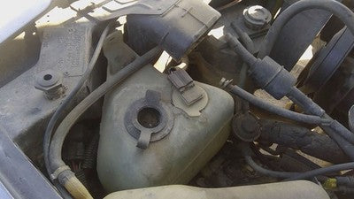 85 Jeep Cherokee Windshield Washer Fluid Reservoir With Pump Oem Wiper Tank