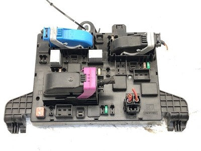 13-16 Buick Verano Interior Fuse Box Cabin Power Panel 2.0L 22798890 Under Dash