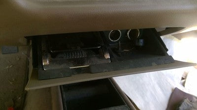 1994-1995 Olds Eighty Eight Ash Tray Assembly Oem Slide Out Dash Tan 25635786
