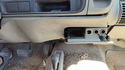 95-96 Silverado 1500 Lower Dash Under Column Knee Bolster Trim Panel Oem Gray