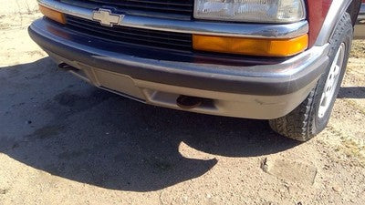 1998-2005 Chevy S10 Blazer Chrome Front Bumper Assembly With Brackets Oem 4X4