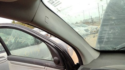 07 Grand Vitara Xl-7 Driver Left A Pillar Trim Windshield Post Panel Oem Gray