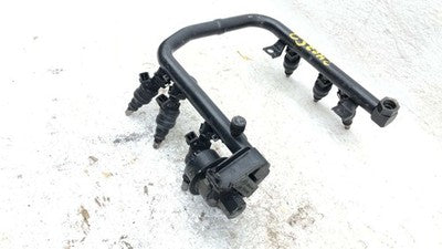 Olds Eighty Eight Complete Fuel Rail With Injectors Set Loaded Oem 3.8L 25531465