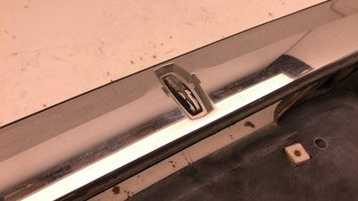98-00 Lincoln Navigator License Plate Trim Surround Panel Tail Trunk Finish
