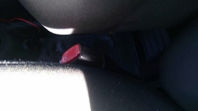2007-2009 Pontiac Torrent Driver Left Front Seat Belt Buckle Receiver Black 19C