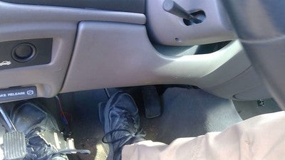 1998 Ford Taurus Lower Dash Under Column Knee Bolster Trim Panel Oem Gray
