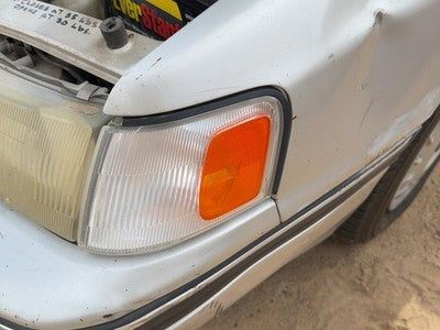 1990 Subaru Legacy Driver Left Front Turn Signal Light Lamp Oem Fender Mounted