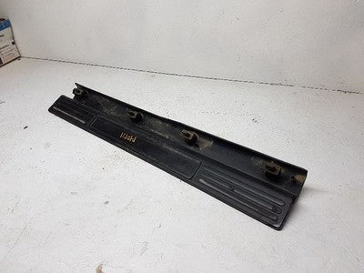 05 Ford Mustang Driver Side Left Trim Panel Rocker Plate Cover 4R33-6313201-Blw