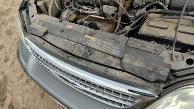 1999-03 Ford Windstar Top Plastic Cover Above Radiator Support Oem Upper Shield