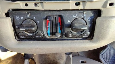 00-03 Chevy Impala Temperature Control Module In Dash Heater Ac Head Unit Oem