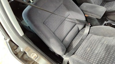 2002-2005 Vw Passat Passenger Right Front Seat Belt Retractor Oem Shoulder Black