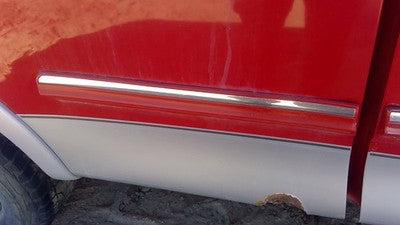 1998 Ford F150 Passenger Right Rear Moulding On Quarter Panel Oem Red