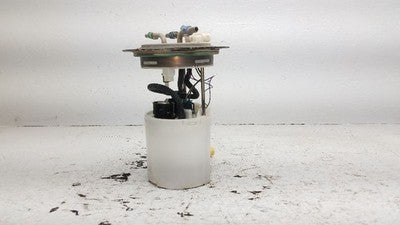 2004-2007 Chevy Suburban Fuel Pump Assembly With Sending Unit 19167488