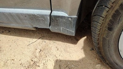 2004 Vw Passat Passenger Right Moulding From Fender Oem Trim Strip Silver