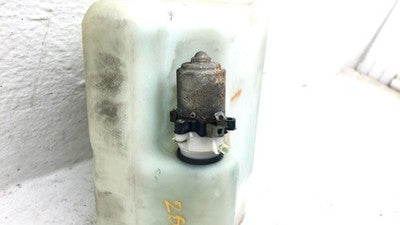 1984 Jeep Grand Wagoneer Windshield Washer Fluid Reservoir With Pump Wiper Tank