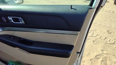 16 17 Explorer Passenger Right Front Inside Door Trim Panel wh Switches Camel 7L
