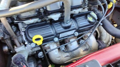 2004-2010 Town & Country Front Valve Cover Oem 3.8L 4648980Ab