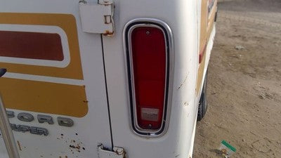1975-1991 Ford Van E250 Passenger Right Tail Light Oem Brake Lamp Rear