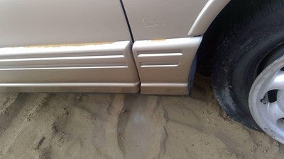 1994 Olds Eighty Eight Passenger Right Moulding From Fender Oem Trim Strip Gold