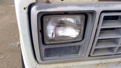1979-1991 Ford Van E250 Passenger Right Head Light Oem Front Lamp D8bz13007a