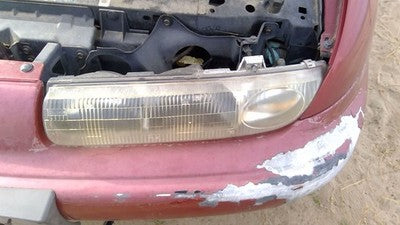1996-1999 Saturn Sw2 Driver Left Head Light Oem Front Lamp With Bracket 21111169