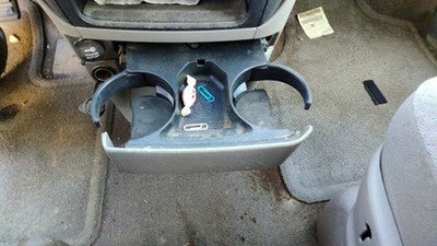 2001-2004 Grand Caravan Slide Out Cup Holder Oem Dash Gray E7l5 Ur181l5aa