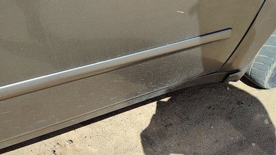 2004 Nissan Maxima Passenger Right Front Moulding From Door Trim Strip Gold Ky2
