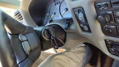 2000-2001 Olds Bravada Steering Column Assembly Oem Floor Shift 26094747