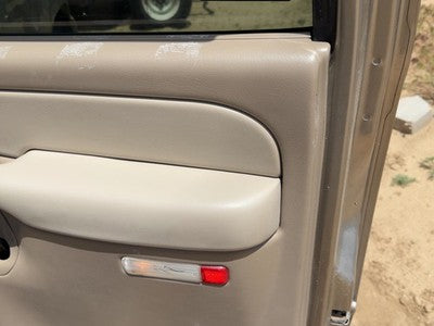 01 Suburban Passenger Right Rear Door Trim Panel With Switches Back Tan 52I